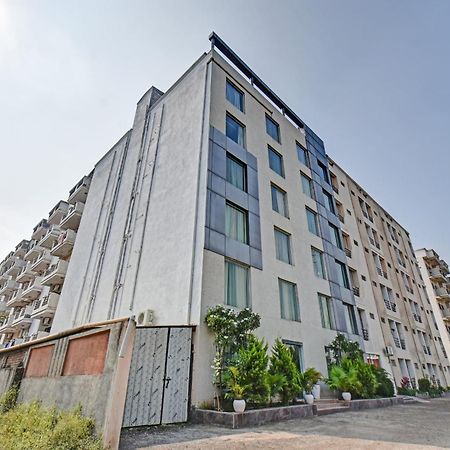 Townhouse Classio Suites Shirdi Ngoại thất bức ảnh