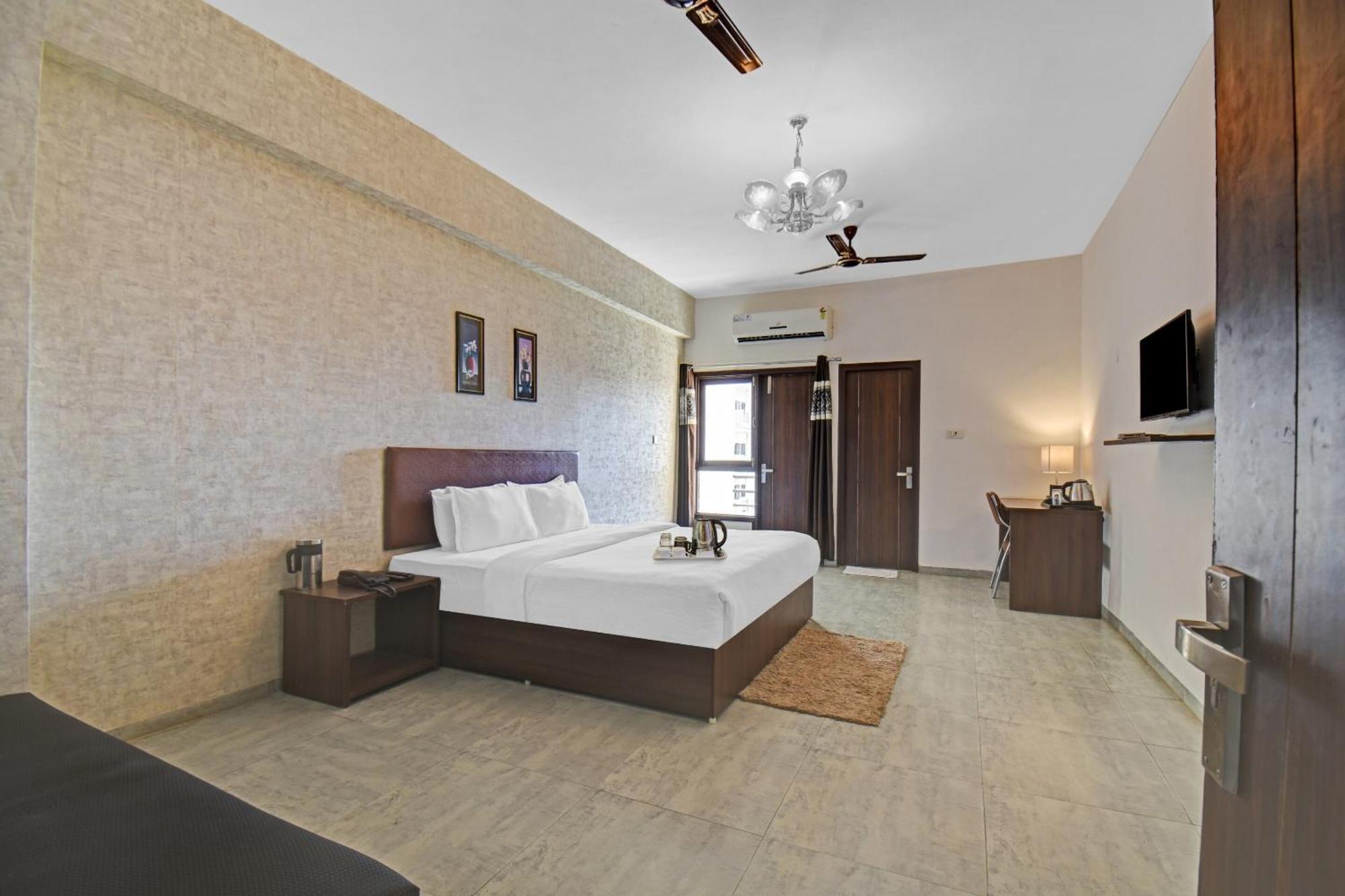 Townhouse Classio Suites Shirdi Ngoại thất bức ảnh