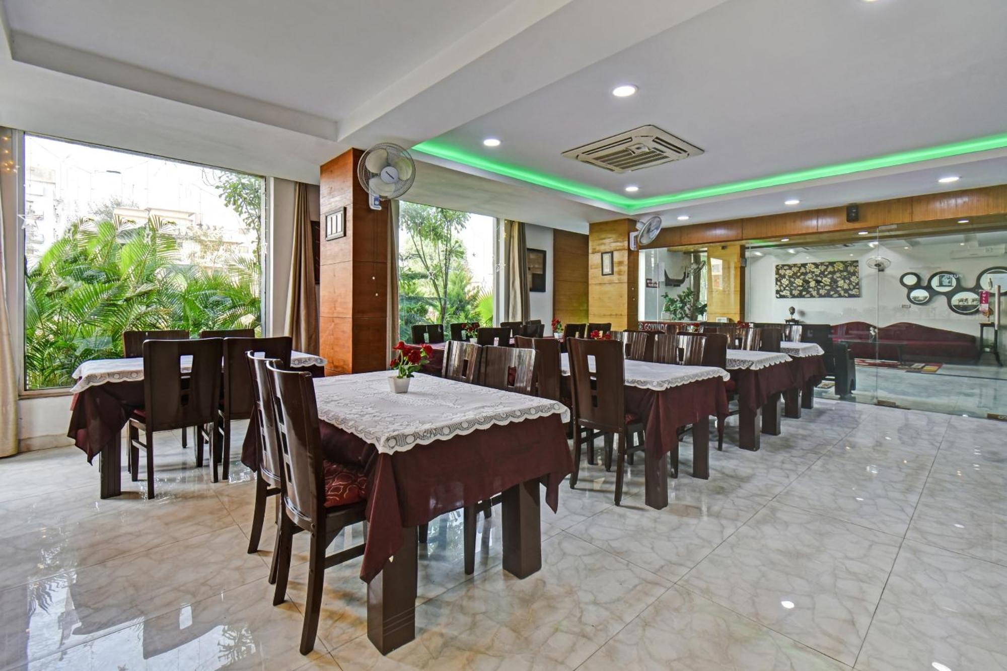 Townhouse Classio Suites Shirdi Ngoại thất bức ảnh