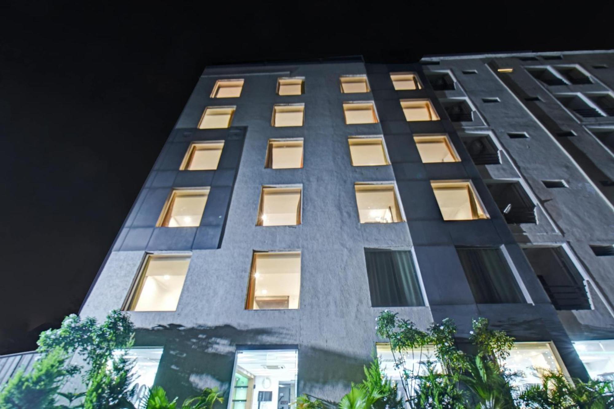 Townhouse Classio Suites Shirdi Ngoại thất bức ảnh