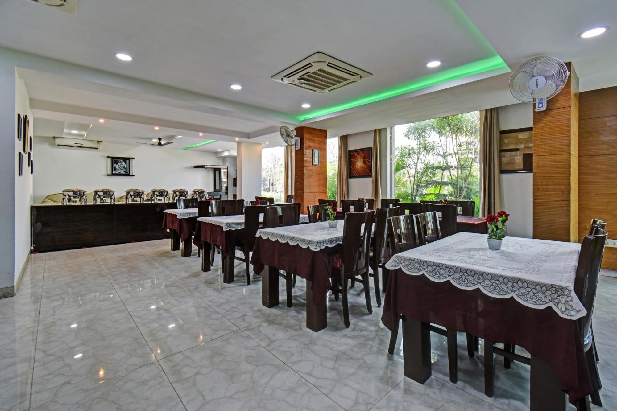 Townhouse Classio Suites Shirdi Ngoại thất bức ảnh